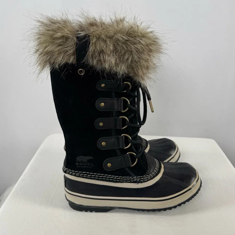 Sorel Joan of Arctic Waterproof Boot in Black‎ Size 6.5